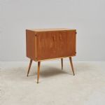 1655 8169 Sideboard